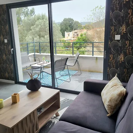 Appartement T2 Standing Ajaccio (Corsica)